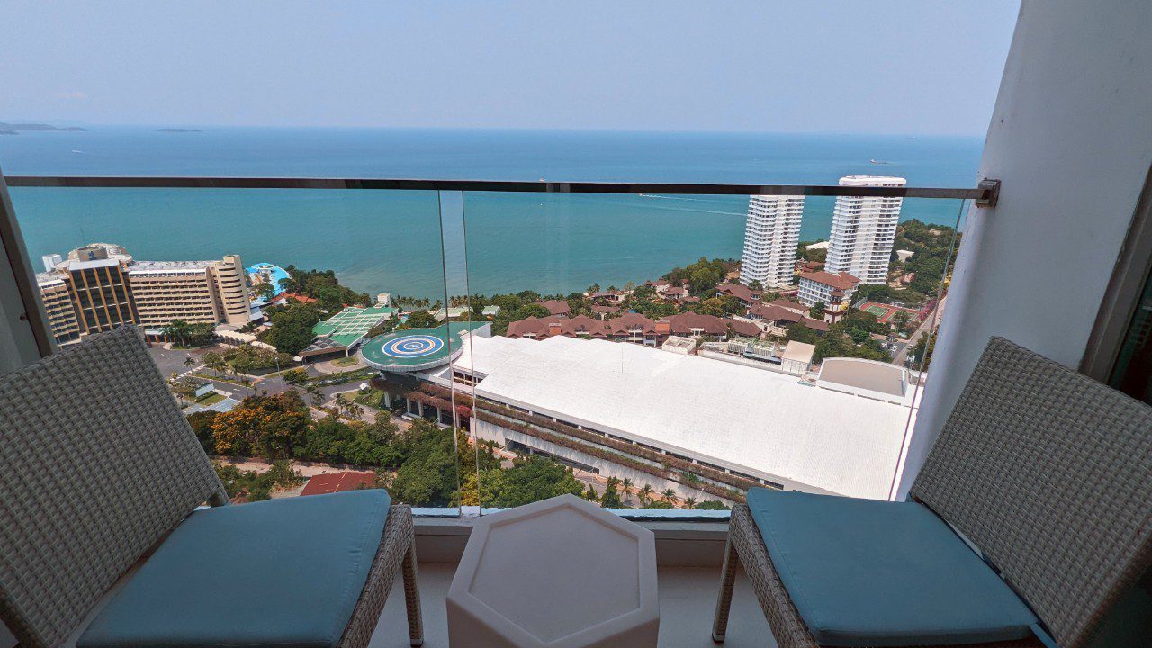 PBRE Asia Pacific Co., Ltd Agency's Amazing Sea Views Amari Residence for Rent 25