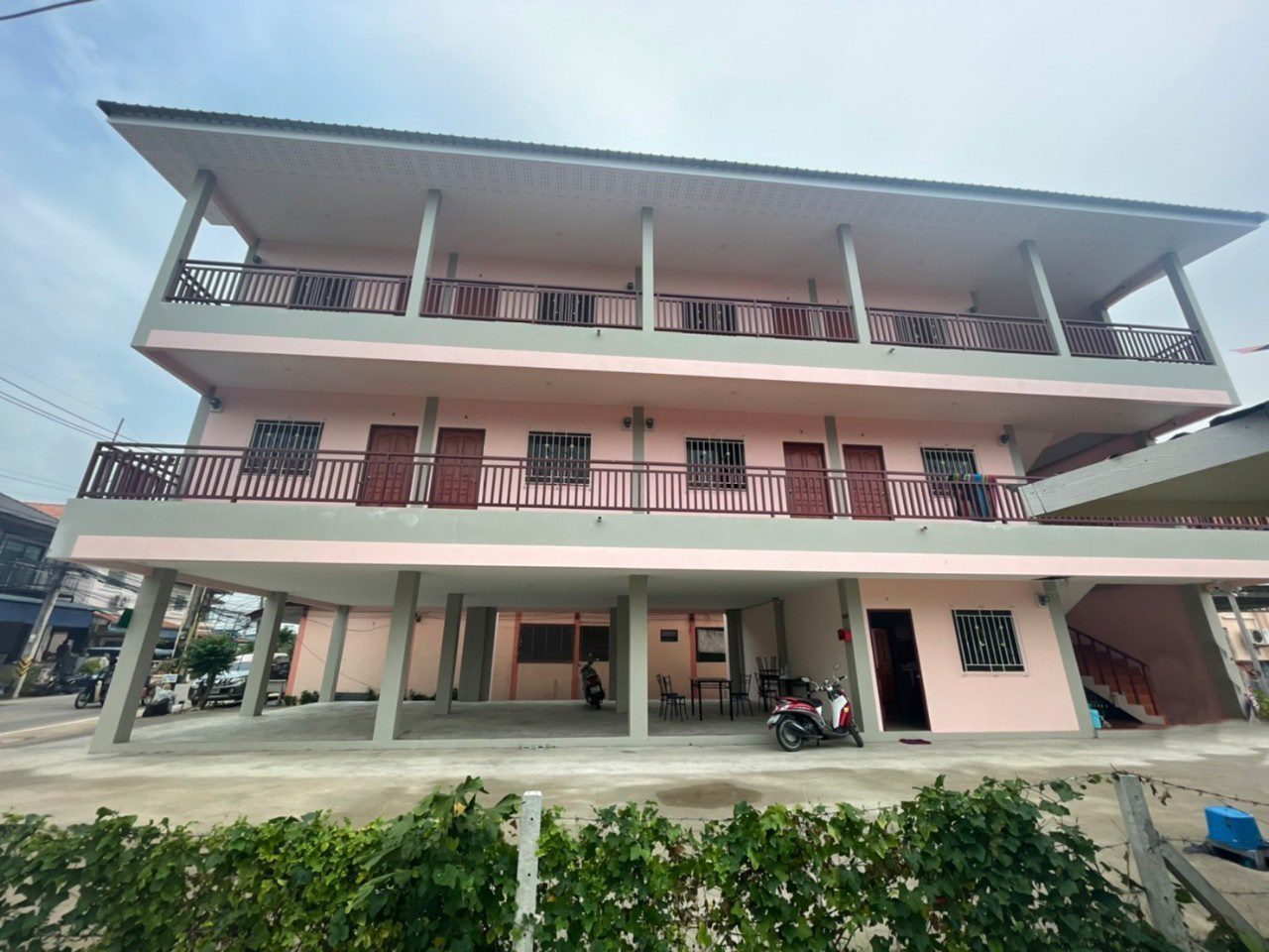 PBRE Asia Pacific Co., Ltd Agency's East Pattaya Apartment Building for Sale 2