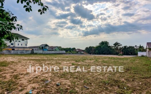 Great Location Land for Sale in Bang Saray, PBRE Thailand Property