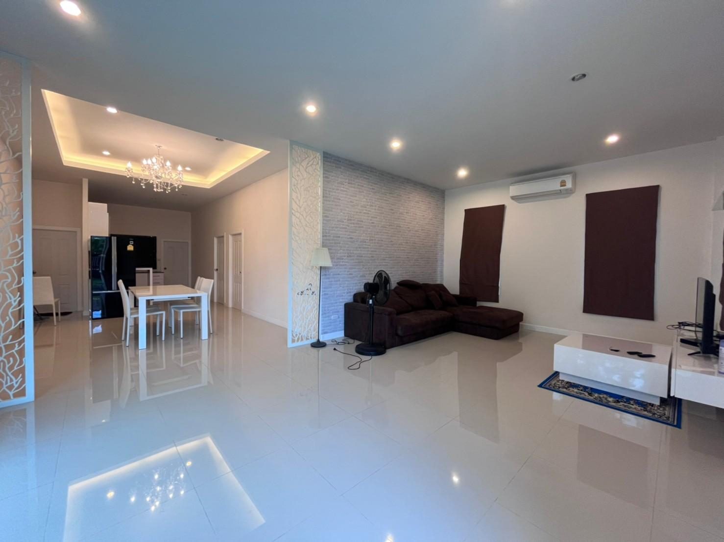 PBRE Asia Pacific Co., Ltd Agency's Huay Yai House with 3 Bedrooms for Sale 3
