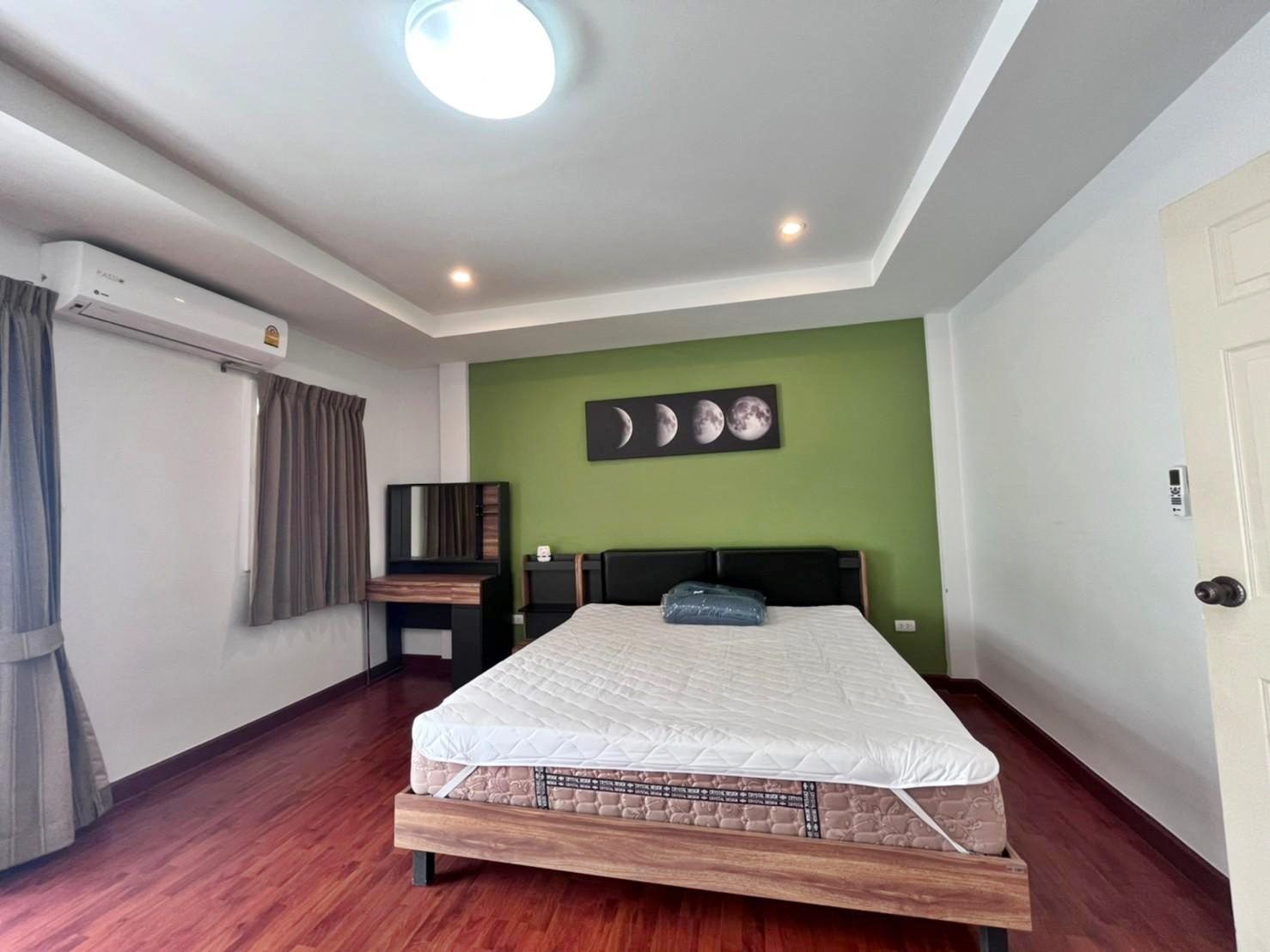 PBRE Asia Pacific Co., Ltd Agency's 4 Bedrooms Townhome in Thepprasit for Sale 19