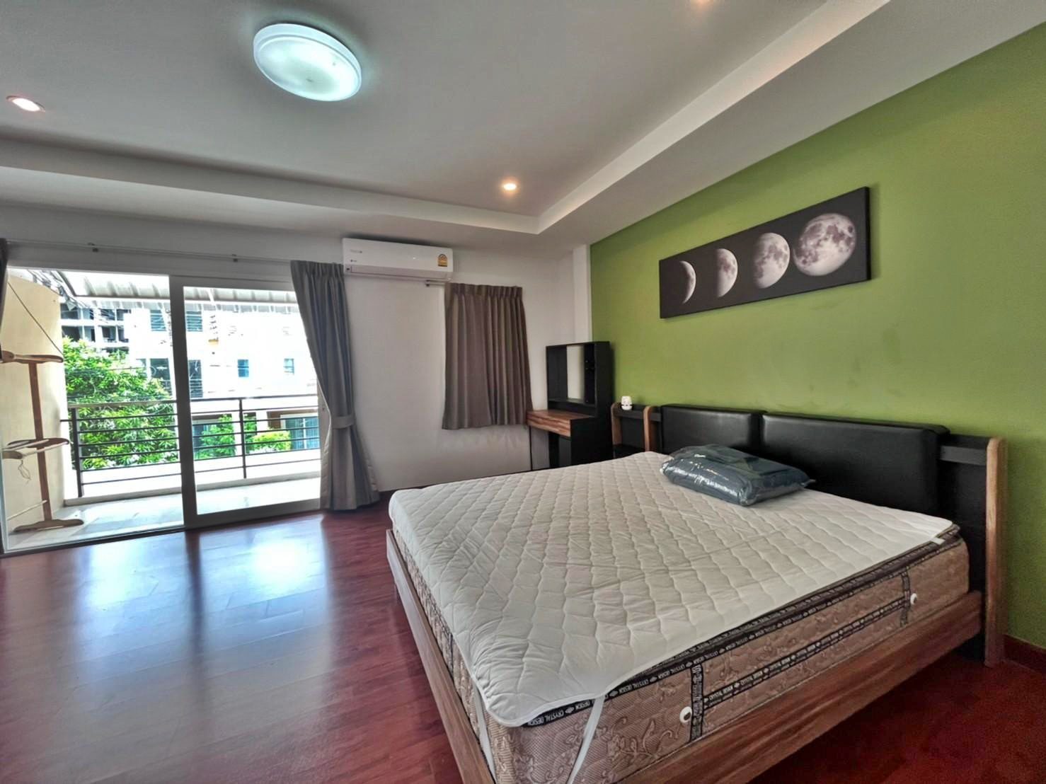 PBRE Asia Pacific Co., Ltd Agency's 4 Bedrooms Townhome in Thepprasit for Sale 20