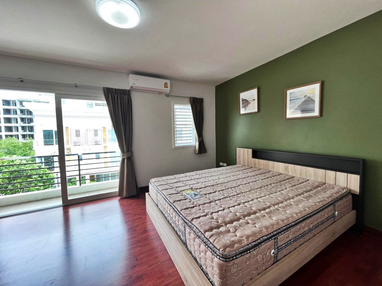 PBRE Asia Pacific Co., Ltd Agency's 4 Bedrooms Townhome in Thepprasit for Sale 12