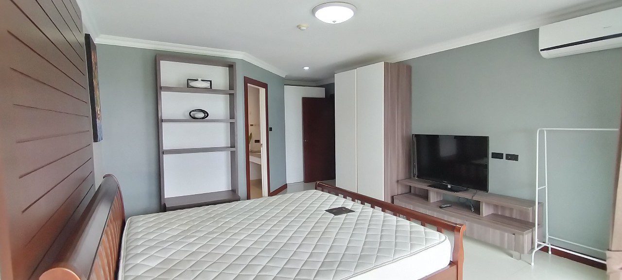 PBRE Asia Pacific Co., Ltd Agency's Euro Condo with 2 Bedrooms for Rent 9